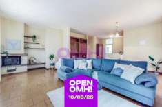 Foto Villa unifamiliare in vendita a Samarate - 4 locali 215mq