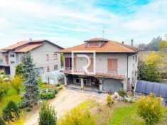 Foto Villa unifamiliare in vendita a San Mauro Pascoli - 8 locali 300mq
