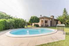 Foto Villa unifamiliare in vendita a San Pietro In Casale