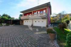 Foto Villa unifamiliare in vendita a San Polo D'Enza - 5 locali 132mq