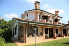 Foto Villa unifamiliare in vendita a San Stino di Livenza - 9 locali 440mq