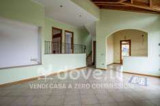 Foto Villa unifamiliare in vendita a Sangiano