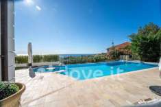 Foto Villa unifamiliare in vendita a Sanremo