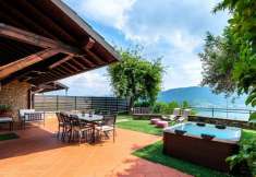 Foto Villa unifamiliare in vendita a Sarnico