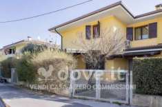 Foto Villa unifamiliare in vendita a Selvazzano Dentro