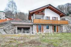 Foto Villa unifamiliare in vendita a Selvino - 4 locali 170mq