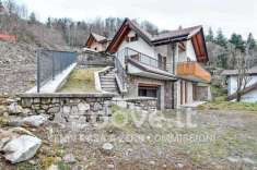 Foto Villa unifamiliare in vendita a Selvino