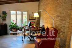 Foto Villa unifamiliare in vendita a Siena