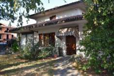Foto Villa unifamiliare in vendita a Sizzano - 8 locali 340mq