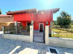 Foto Villa unifamiliare in vendita a Stazzano