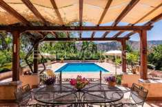 Foto Villa unifamiliare in vendita a Taormina