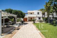 Foto Villa unifamiliare in vendita a Taranto