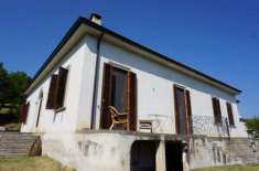 Foto Villa unifamiliare in vendita a Teramo - 4 locali 400mq