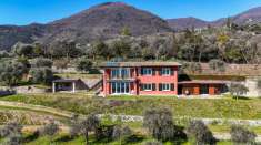 Foto Villa unifamiliare in vendita a Toscolano Maderno