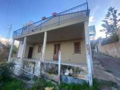 Foto Villa unifamiliare in vendita a Trabia - 5 locali 160mq