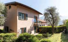 Foto Villa unifamiliare in vendita a Tremezzina