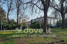 Foto Villa unifamiliare in vendita a Tresignana