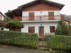Foto Villa unifamiliare in vendita a Val Brembilla