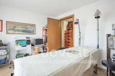 Foto Villa unifamiliare in vendita a Varese