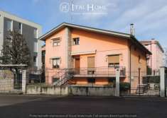 Foto Villa unifamiliare in vendita a Verona