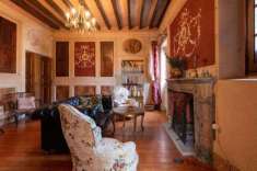 Foto Villa unifamiliare in vendita a Viano - 19 locali 574mq