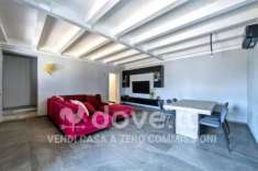 Foto Villa unifamiliare in vendita a Viareggio - 6 locali 268mq