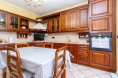 Foto Villa unifamiliare in vendita a Volvera - 8 locali 250mq