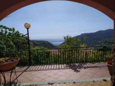 Foto Villa volendo bifamigliare a Noli vista mare