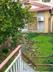 Foto Villarosa (en) Via Trieste, abitazione indipendente di 115 mq, con giardino di p
