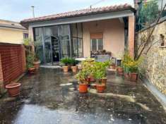 Foto Villetta a schiera angolare in vendita a Siena 271 mq  Rif: 1311042
