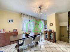 Foto Villetta a schiera angolare in vendita a Viareggio 136 mq  Rif: 1015828