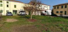 Foto Villetta a schiera con 3 locali e box auto in vendita a Novi di Modena