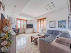 Foto Villetta a schiera di 135 m con 4 locali e box auto in vendita a Vistarino