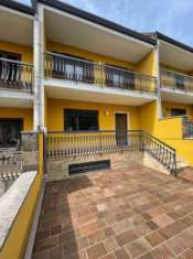 Foto Villetta a Schiera di Recente Costruzione ad Ospedaletto d'Alpinolo (AV)