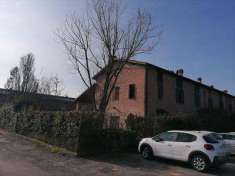 Foto Villetta a schiera in Vendita, pi di 6 Locali, 324 mq (Parma)
