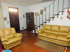 Foto Villetta a schiera in vendita a Calci 220 mq  Rif: 848479
