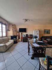 Foto Villetta a schiera in vendita a Colle di Val d'Elsa 130 mq  Rif: 1327353