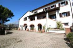 Foto Villetta bifamiliare in vendita a Calcinaia 340 mq  Rif: 1313157