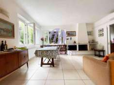 Foto Villetta bifamiliare in vendita a Focette - Pietrasanta 140 mq  Rif: 1178879