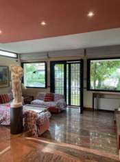 Foto Villetta bifamiliare in vendita a Marina di Carrara - Carrara 250 mq  Rif: 1311996