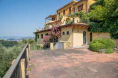 Foto Villetta bifamiliare in vendita a Massa 275 mq  Rif: 1279980
