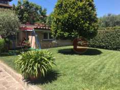 Foto Villetta bifamiliare in vendita a San Lorenzo a Vaccoli - Lucca 180 mq  Rif: 905205