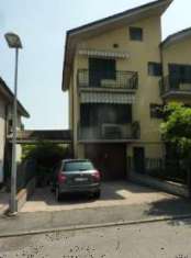 Foto Villetta schiera in Vendita, 1 Locale, 190 mq, None