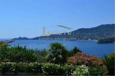 Foto Villetta schiera in Vendita, 5 Locali, 198 mq, Rapallo