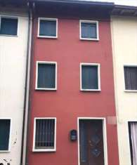 Foto Villetta schiera in Vendita, 6 Locali, 120 mq, Fossalta di Porto