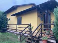 Foto Villetta schiera in Vendita, 6 Locali, 145 mq, Osasio