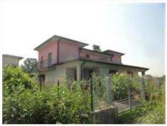 Foto Villetta schiera in Vendita, pi di 6 Locali, 163,88 mq, Turano