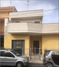 Foto Villetta schiera in Vendita, pi di 6 Locali, 174 mq, San Donato