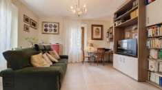 Foto VILLINO di 10 vani e di 250 mq (ALTOPASCIO) rif. 3485