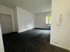 Foto VIMERCATE: IN VENDITA CENTRALISSIMO ED AMPIO BILOCALE OLTRE STUDIO.